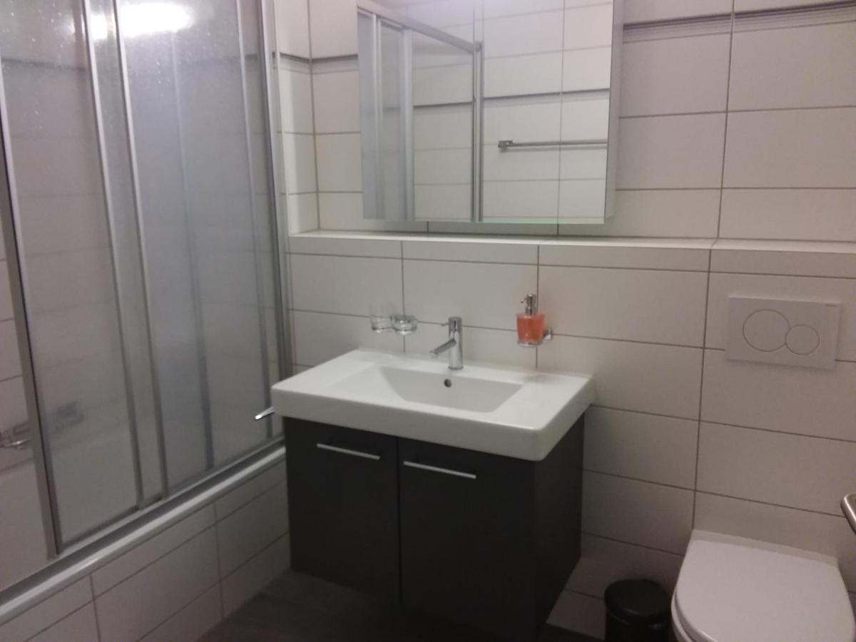 Ferienwohnung "Andre Und Mariana" In Taesch, Wallis, Schweiz Dış mekan fotoğraf